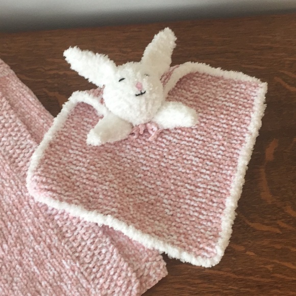 Handmade Knitted Baby Wrapping Snuggle Blanket - Picture 3 of 7